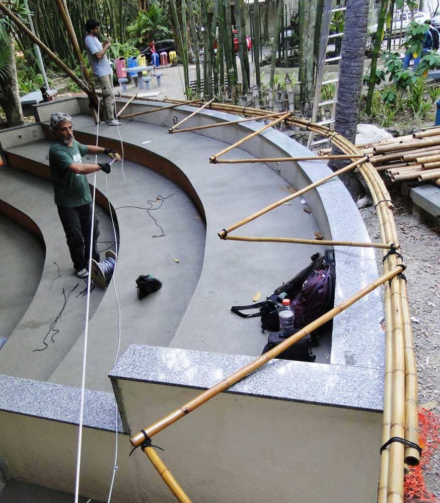 سقفی متفاوت با استفاده از چوب های بامبو